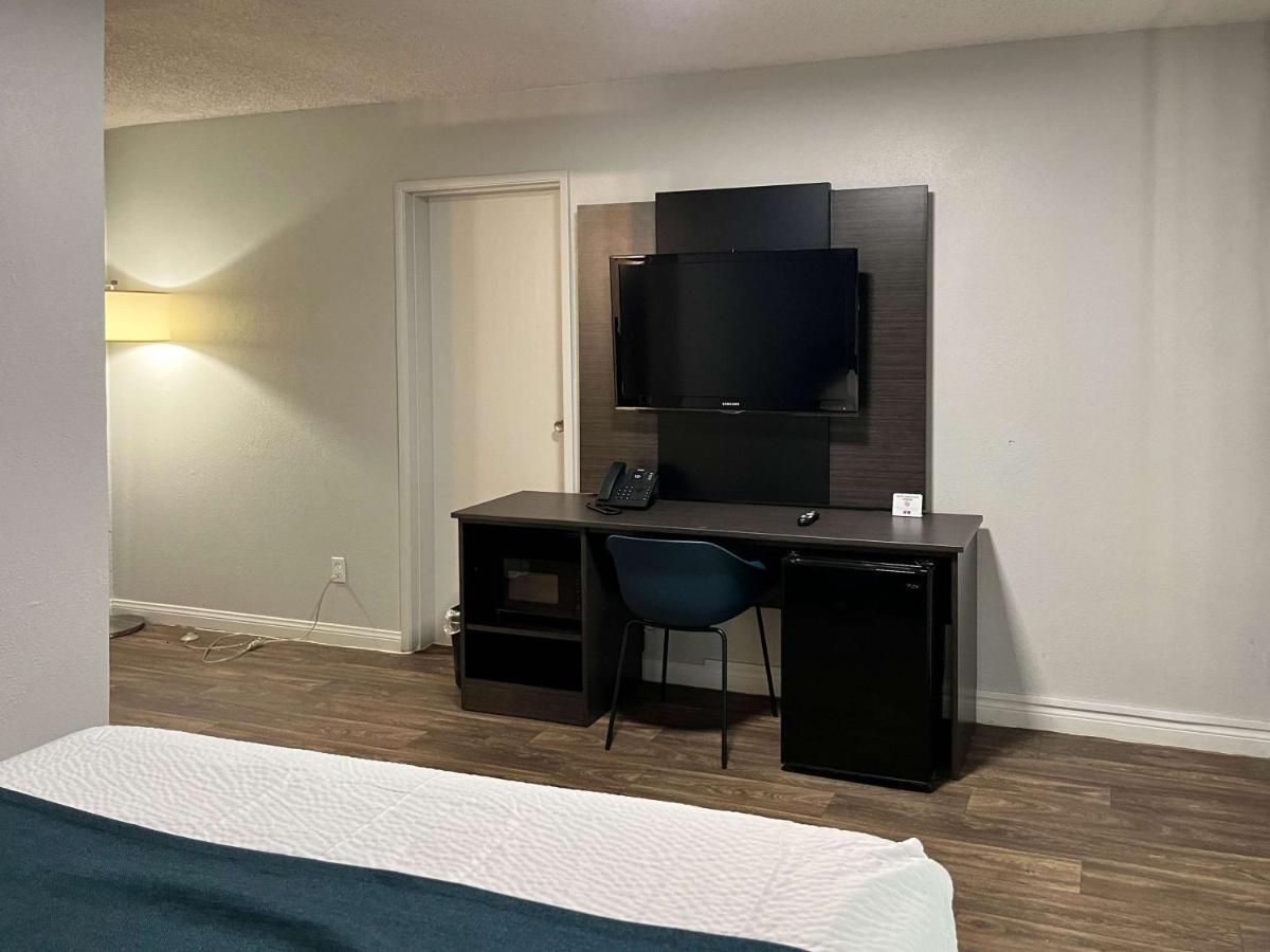 Motel 6 Las Vegas Nv Downtown Fremont St Dış mekan fotoğraf